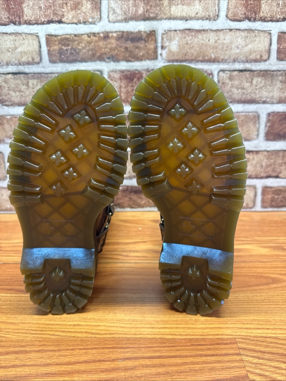 Dr. Martens Anistone Hi reptile embossed leather pull on boots brown NWOB size 7 - Picture 7 of 13